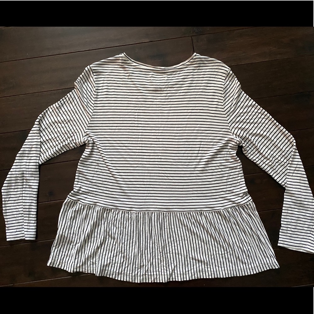 SOLD- Old Navy Striped Top - Picture 3 of 8